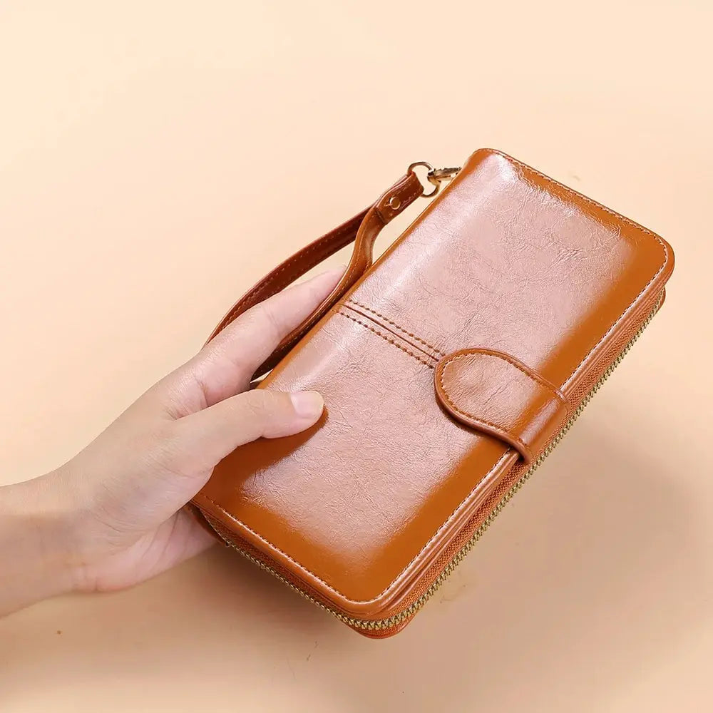Vintage Oil Wax PU Leather Clutch Wallet for Women Large Capacity Phone Purse with Wrist Strap Simple Card Holder Pouch Bag