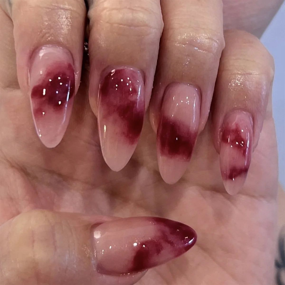 24Pcs Purple Flower Stiletto Round Head Press on Nails False Nails Almond Fake Nails French Wearable Full Cover Nail Tips