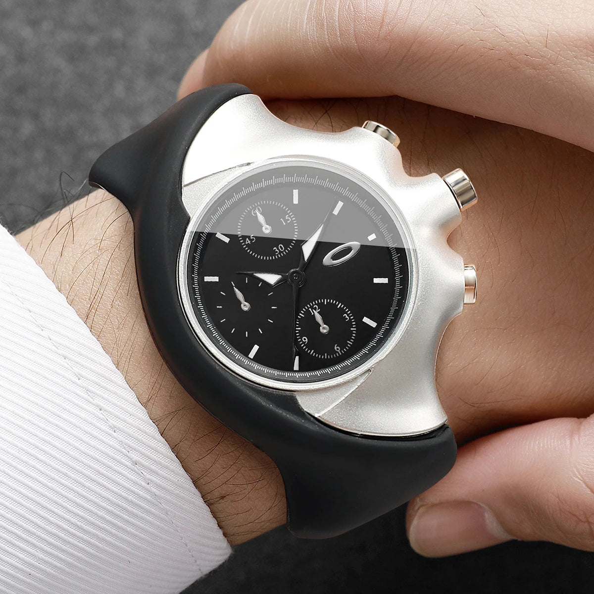 Fashion Sport Men Watch Big Dial Blue Dial Silicone Strap Quartz Wristwatch Casual Male Clock Relogio Masculino（Without Box）