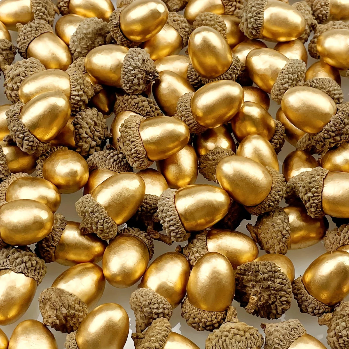 30/60pcs Artificial Golden Acorns, Exquisite Floral Decoration, Christmas Decorations，Festive Four Seasons Tabletop Ornaments