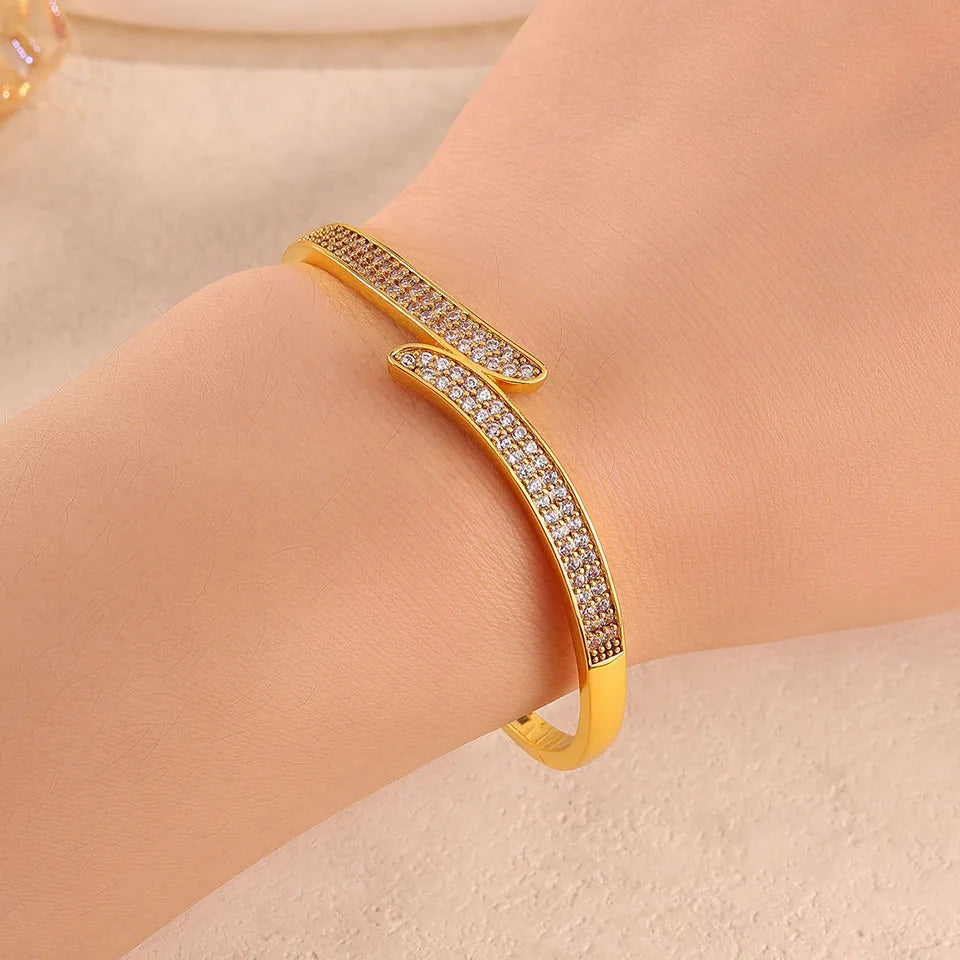 ZAKOL 1pc Elegant Gorgeous Full CZ Inlaid Cuff Bracelet Bangle for Women Shiny Cubic Zirconia Wedding Party Jewelry