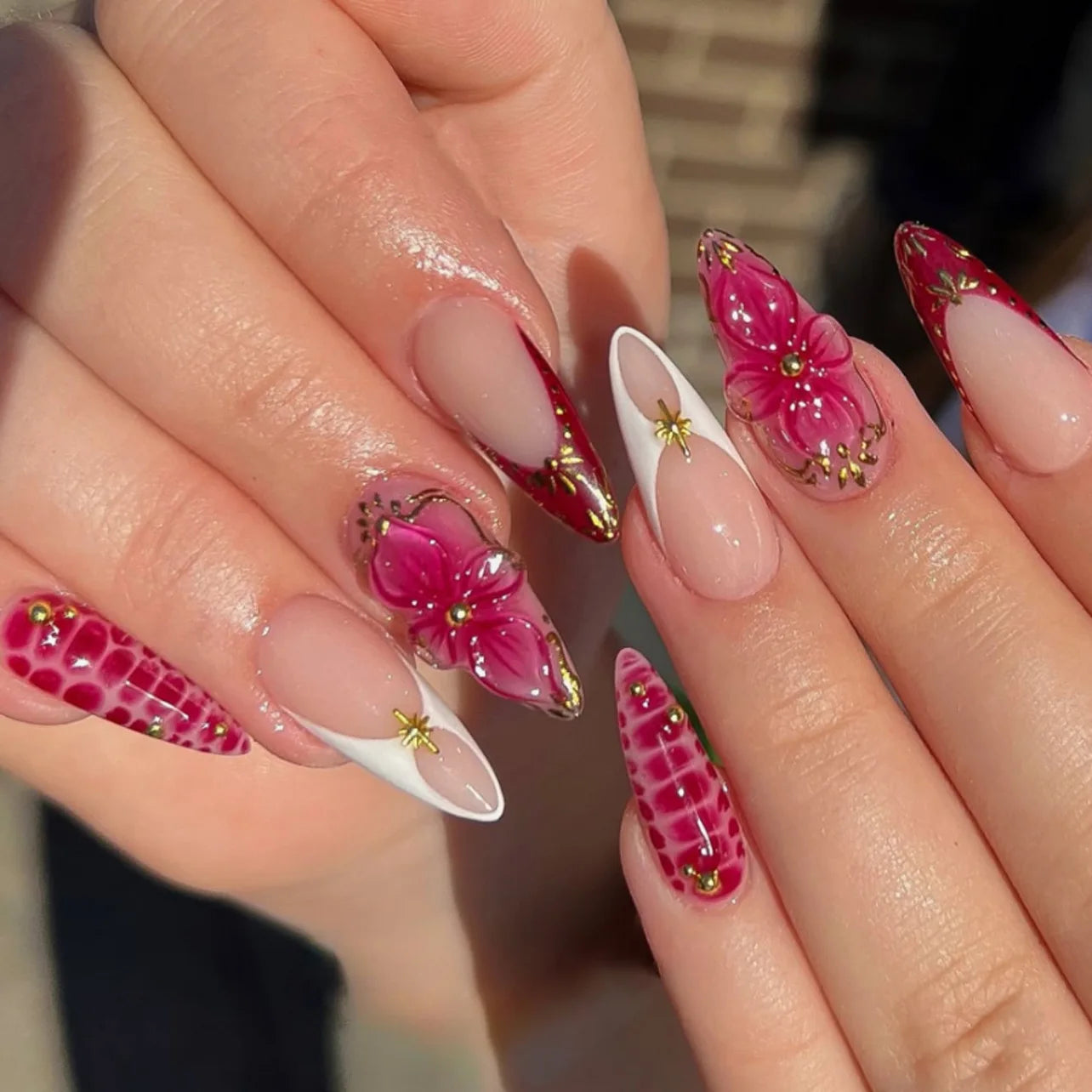 24Pcs Mid-length 3D Flowers Design Fingertips Sweet Butterfly Yellow Ripple Almond False Nails Detachable Full Cover Press Ons