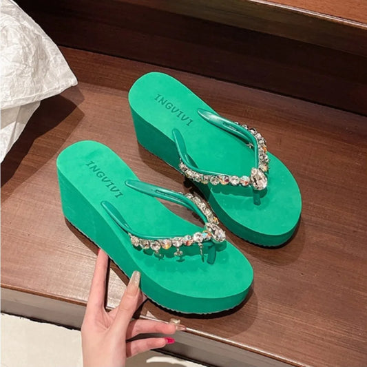 2025 Summer New High-heeled Flip Flops Women's Rhinestone Chain Pendant Thick Bottom Fashionable Clip on Sandals Beach Slippers