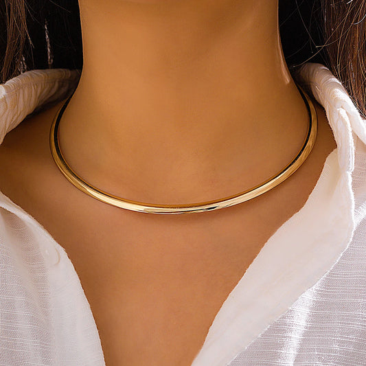 ✨ Ingemark Vintage Iron Torques Choker – Adjustable Gold Goth Steampunk Necklace 🔷 قلادة خنّاق حديدية عتيقة من إنجيمارك – ستايل غوثيك وستيم بانك بلون ذهبي قابل للتعديل