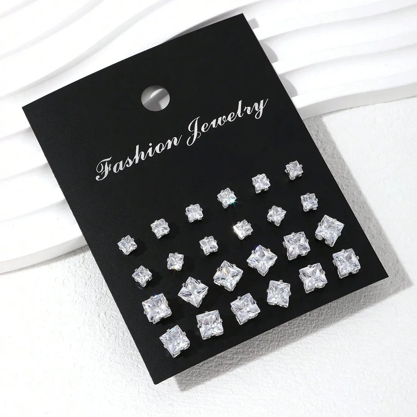 ✨ 12 Pairs Zirconia Stud Earrings – Luxurious, Simple & Shiny Gift Set 🔷 طقم 12 زوج من أقراط الزركونيا اللامعة – تصميم أنيق وبسيط هدية مثالية للأزواج والمناسبات