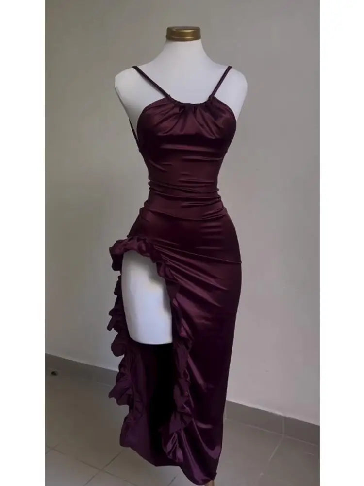 💥 2025 Y2K Sexy Halter Spice Girl Dress 👗 – Europe & US Explosive Cross-Border Summer Dress | فستان حمالة عنق أنثوي جريء 2025 – موضة ي2كي صيفية بلمسة “سبايس جيرل” أوروبية وأمريكية