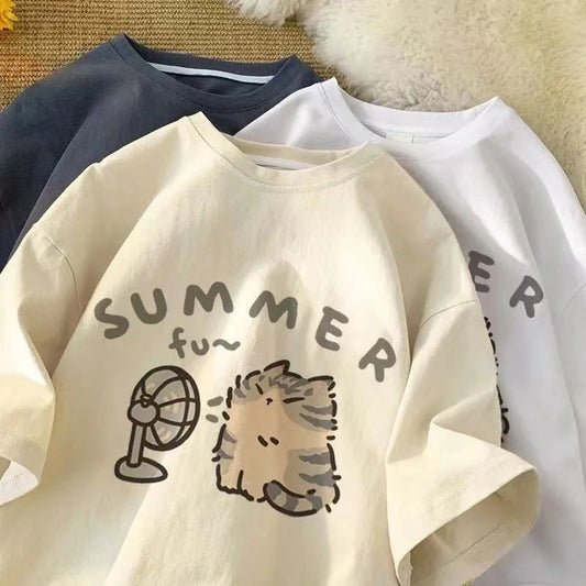 🧢 Korean Retro Minimalist T-Shirt 👕 – Unisex Loose Thin Summer Tee with Vintage Print | تيشيرت كوري رجالي/نسائي بقصة واسعة – تصميم صيفي خفيف بطبعة ريترو كلاسيكية