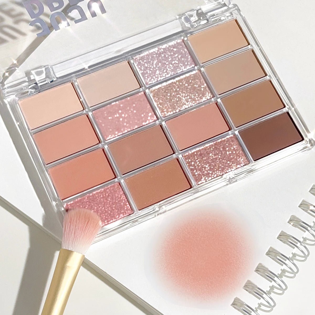 🎨 Love 16-Color Eyeshadow Palette – Matte & Pearlescent Earthy Shades | لوحة ظلال عيون 16 لون من Love – مطفي ولامع بدرجات ترابية ناعمة