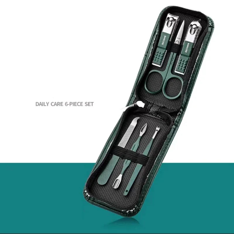 💼 6-Piece High-End Nail Clippers & Manicure Set | طقم فاخر للعناية بالأظافر – 6 أدوات احترافية للرجال والنساء