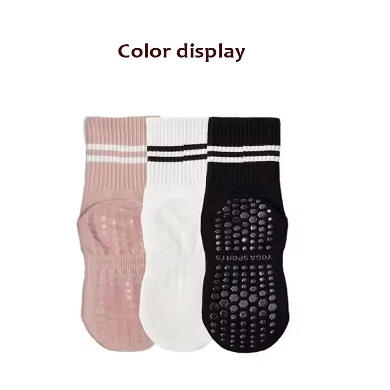🧦 3-Pair Female Pilates/Yoga Anti-Slip Socks | ٣ أزواج جوارب نسائية لليوغا والبيلاتس ضد الانزلاق