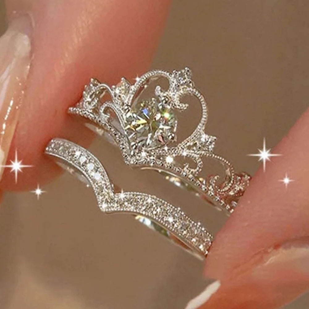 ✨ 2PCS Sparkling Crown Rings – Adjustable Crystal Queen Set for Women & Teens 🔷 طقم خاتمين بتصميم تاج لامع – قابل للتعديل بكريستال أنيق للنساء والمراهقات