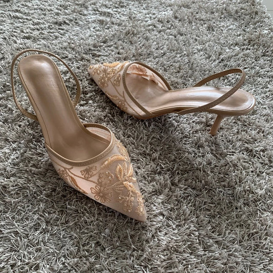 Women’s Embroidered Mesh Beaded High Heel Mules – Elegant Pointed Toe Slingback Fashion Sandals | صندل نسائي بكعب عالي مطرّز من الشيفون – أنيق مع خرز وخيط وتصميم مفتوح من الخلف بطرف مدبب