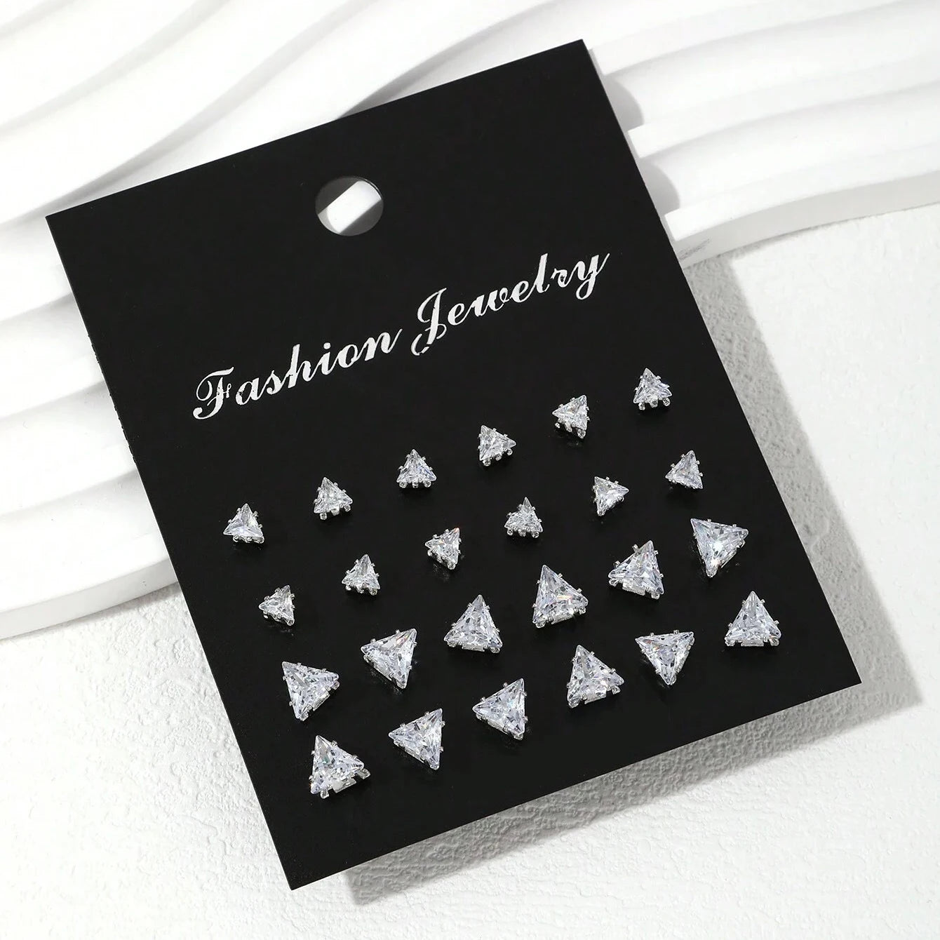 ✨ 12 Pairs Zirconia Stud Earrings – Luxurious, Simple & Shiny Gift Set 🔷 طقم 12 زوج من أقراط الزركونيا اللامعة – تصميم أنيق وبسيط هدية مثالية للأزواج والمناسبات