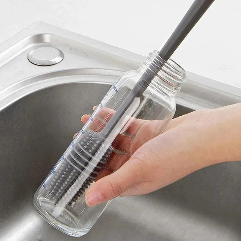 🧽 Silicone Bottle & Cup Cleaning Brush – Long Handle Scrubber for Kitchen & Glassware | فرشاة تنظيف السيليكون طويلة اليد – للأكواب والزجاجات وأدوات المطبخ