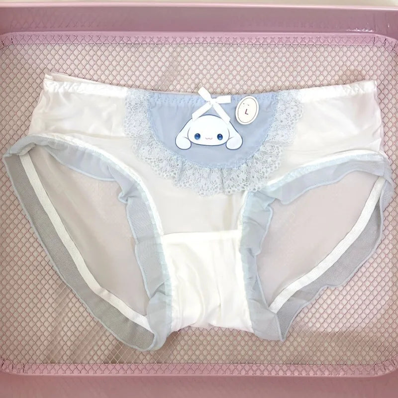 Sanrio Hello Kitty Women’s Ice Silk Panties – Cute Cartoon Triangle Underwear for Summer Comfort | ملابس داخلية نسائية من سانريو هيلو كيتي – تصميم مثلث لطيف من قماش الآيس سيلك المريح لصيف منعش