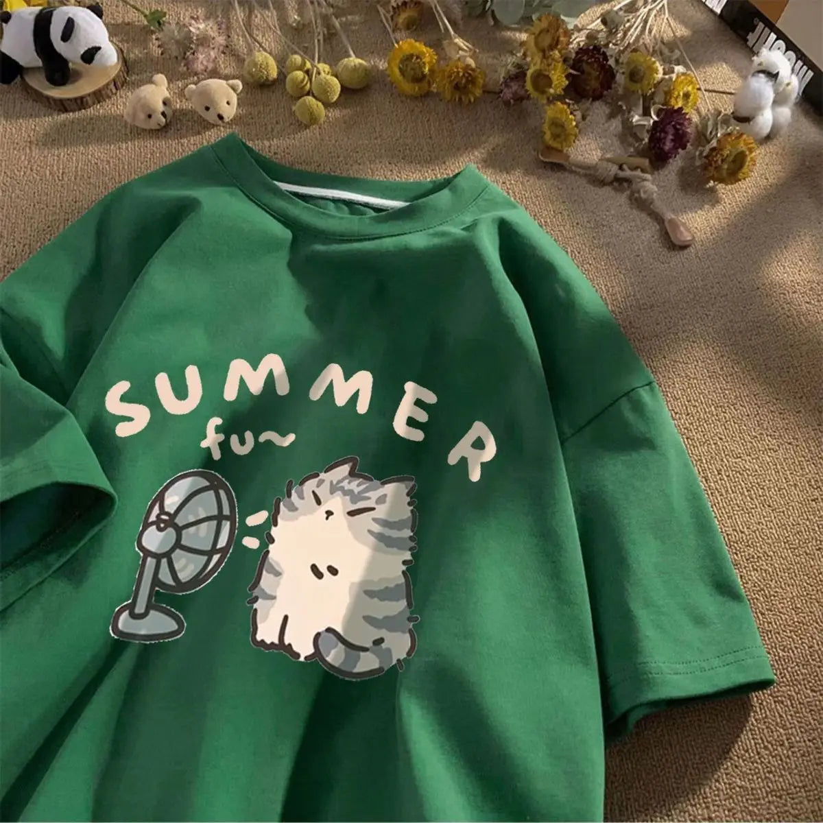 🧢 Korean Retro Minimalist T-Shirt 👕 – Unisex Loose Thin Summer Tee with Vintage Print | تيشيرت كوري رجالي/نسائي بقصة واسعة – تصميم صيفي خفيف بطبعة ريترو كلاسيكية