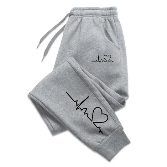 Women’s Heart Print Jogging Sweatpants – High-Quality Casual Fitness Tracksuit Trousers | بنطال رياضي نسائي بطبعة قلب – بجودة عالية للمشي والرياضة والإطلالات اليومية