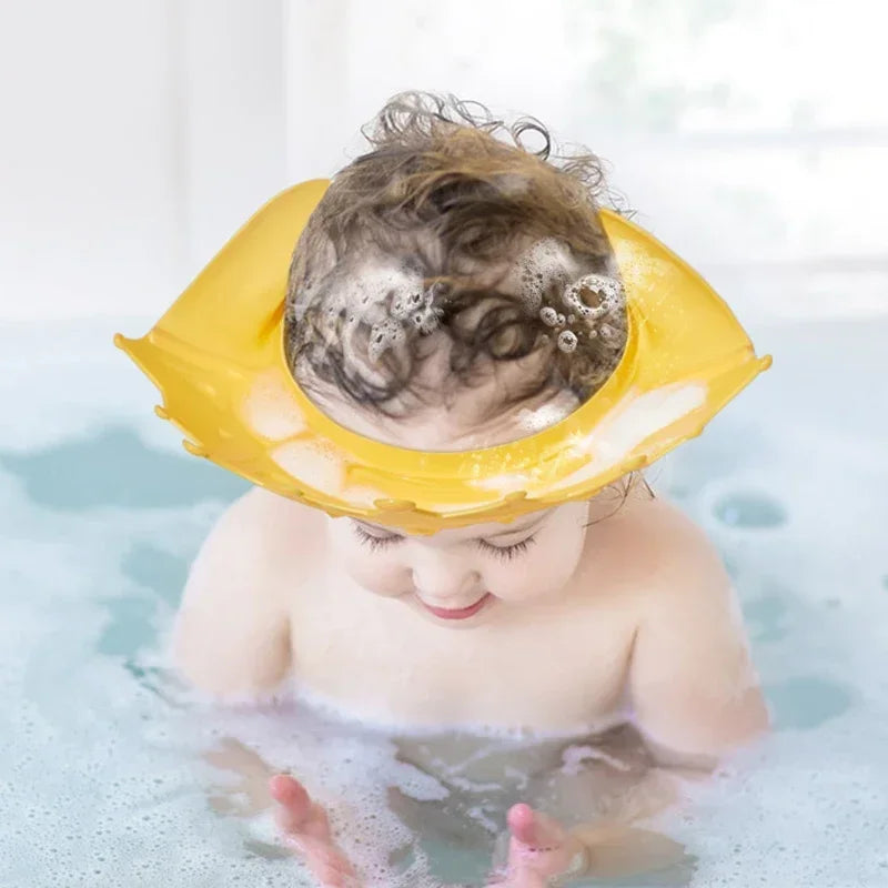 🛁 Adjustable Silicone Shampoo Cap – Baby & Kids Bath Visor with Ear Protection | قبعة شامبو سيليكون قابلة للتعديل – لحماية العينين والأذنين أثناء استحمام الأطفال