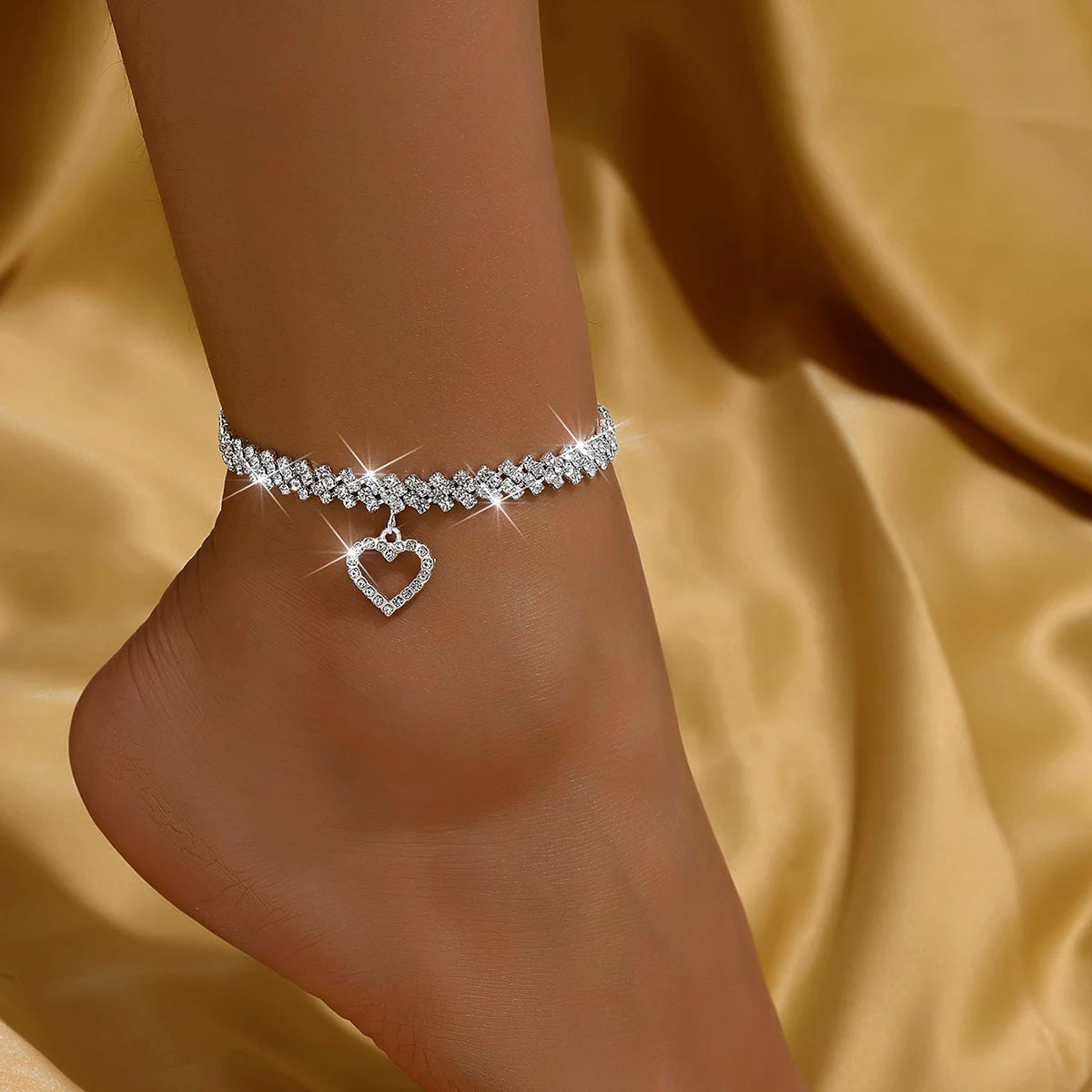 Multi-Color Irregular Diamond Anklet – Shiny Women’s Beach Foot Jewelry | خلخال نسائي لامع بتصميم ألماسي غير منتظم – إكسسوار قدم عصري بألوان متعددة للشاطئ والمناسبات