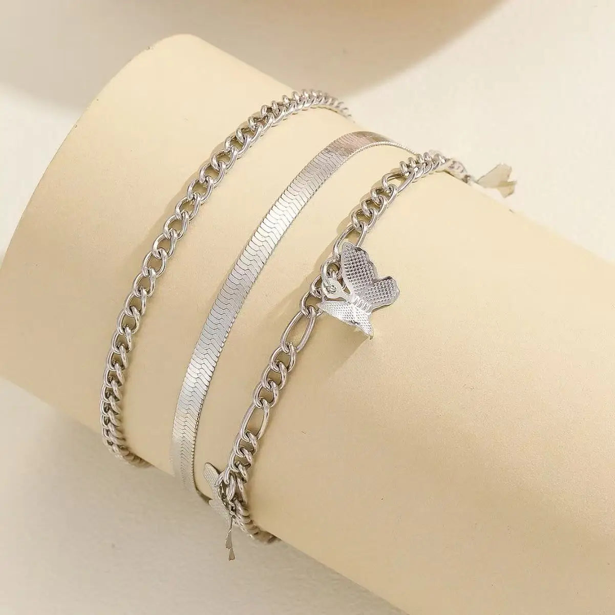 👣 Exquisite 3-Layer Beach Chain Anklet | خلخال صيفي أنيق بثلاث طبقات – إطلالة شاطئية راقية 🎀