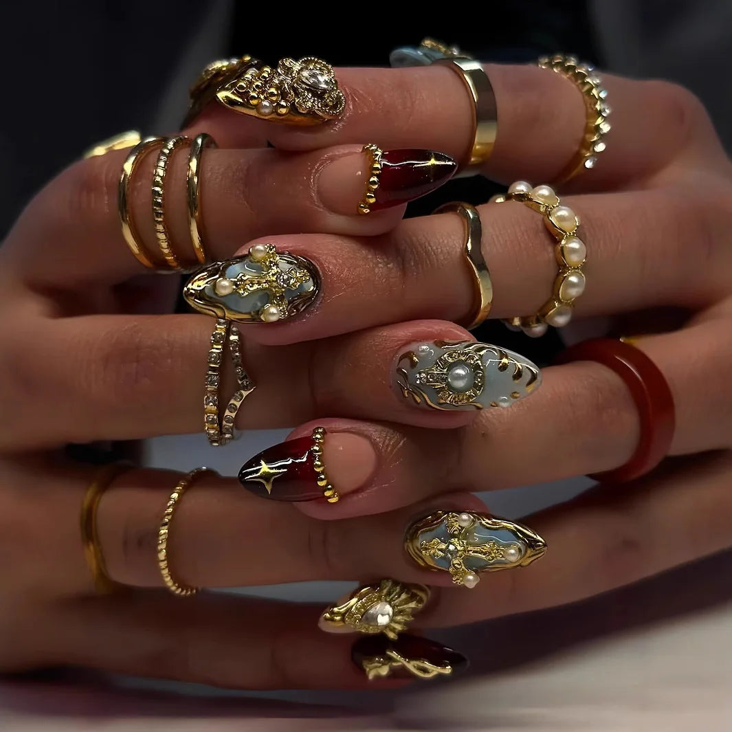 24 قطعة أظافر صناعية بشكل لوزي مع لاصق وديكور فضي – 24Pcs Almond Shape Fake Nails with Glue & Silver Bow Design