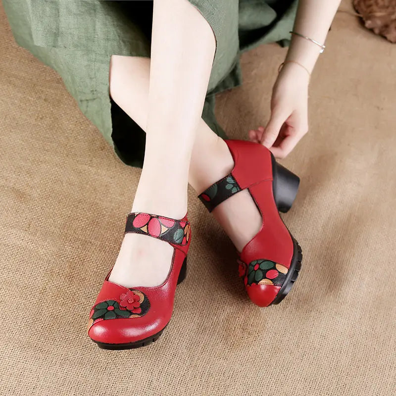 ✨ Luxury Wedges Women’s Designer Heels – High-Quality Floral Summer Shoes 2025 | كعب عالي نسائي بتصميم فاخر – أحذية ويجز أنثوية مزينة بالزهور لصيف 2025